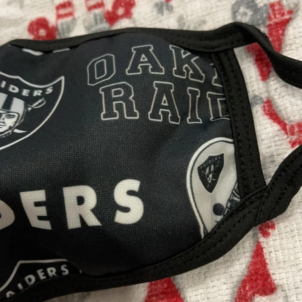 6/$20 New Oakland Raiders face mask